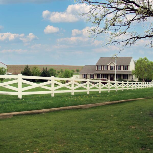 Commercial & Agricultural Fence | KVT Vinyl Fence Keystone Vinyl Tech Lancaster PA